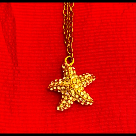 J Crew Gold tone Rhinestone Studded Star Fish Pendant Necklace 24" Long NWOT - Picture 1 of 5